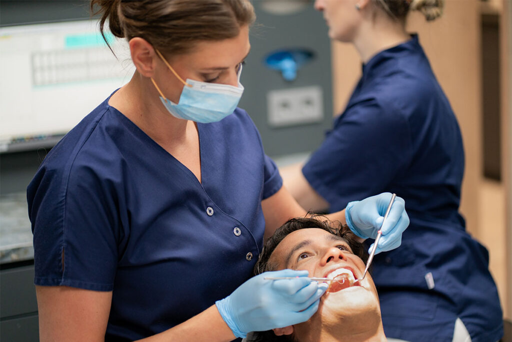 Modern interieur tandartspraktijk IJsselstein